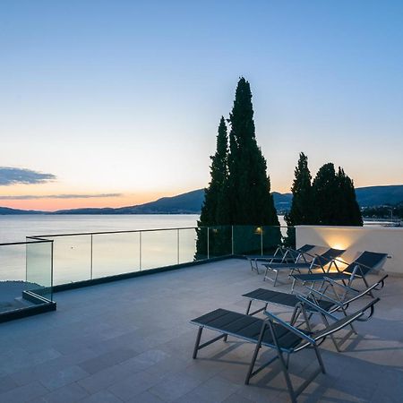 Palm Springs Leilighet Trogir Eksteriør bilde